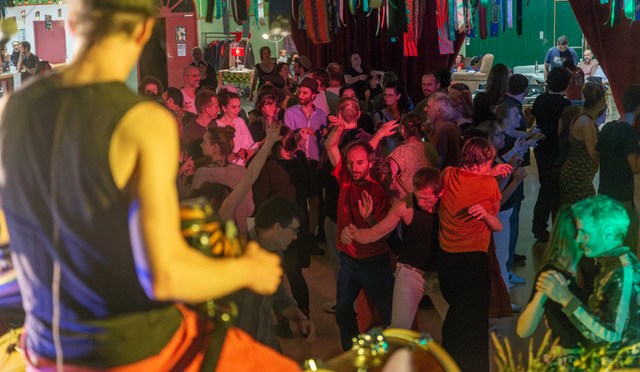 TANT QUE ÇA DANSE !